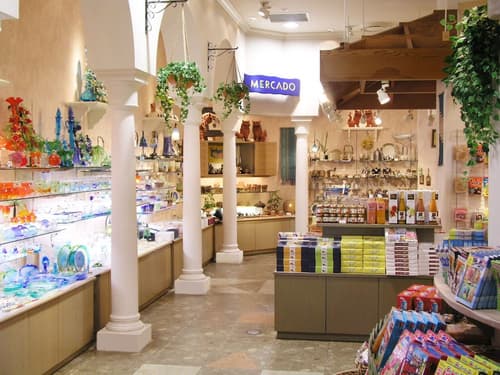 Hotel Nikko Alivila, Gift shop