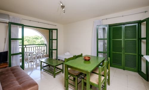 Pandream Hotel Apartments, Living room