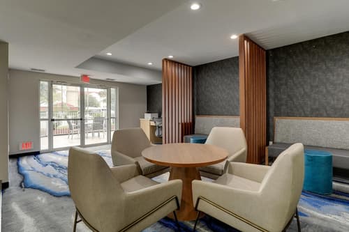 Las Colinas Inn Irving, SureStay Collection by Best Western, Lobby