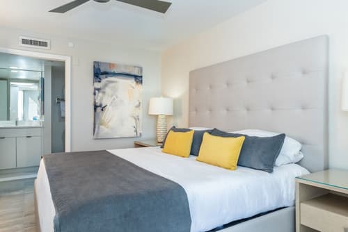 DiamondHead Beach Resort, Room