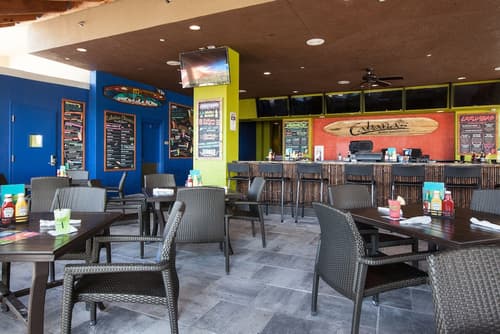 DiamondHead Beach Resort, Beach bar