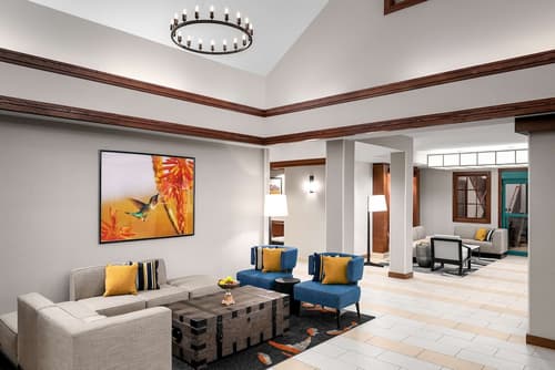 HYATT house Scottsdale/Old Town, Lobby