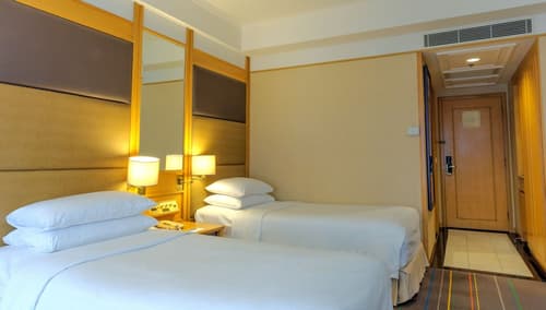 Renaissance Riverside Hotel Saigon, Room