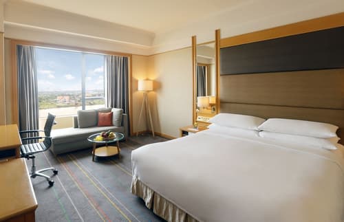 Renaissance Riverside Hotel Saigon, Room