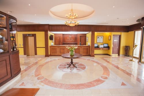 Hilton Princess Managua, Reception