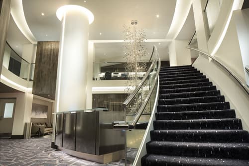 The Windsor Suites, Reception