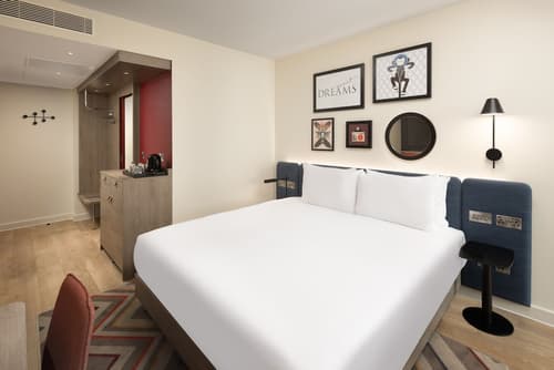 Hampton by Hilton London City, Primary image