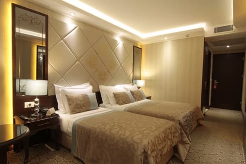 The Parma Hotel Downtown, Room