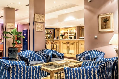 Villa Alessandra, Lobby