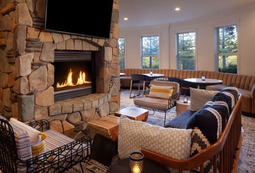 Hilton Santa Cruz/Scotts Valley, Lobby