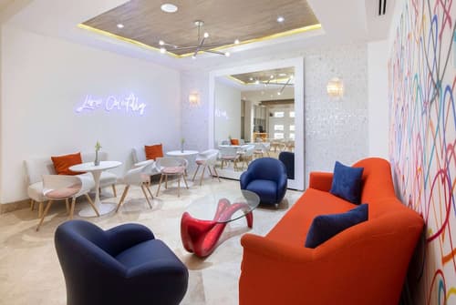 MB Hotel, Trademark Collection by Wyndham, Lobby