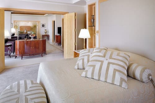 Sheraton Dammam Hotel & Convention Centre, Room