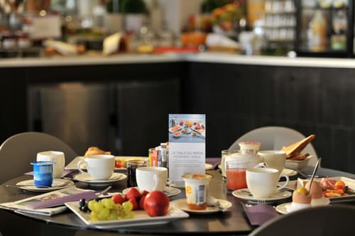 Mercure Paris Opéra Faubourg Montmartre, Breakfast area