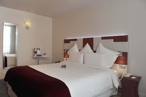 Mercure Paris Opéra Faubourg Montmartre, Room