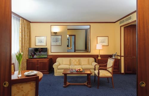 Leonardo Hotel Milan City Center, Room