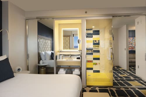 SAHARA Las Vegas, Room