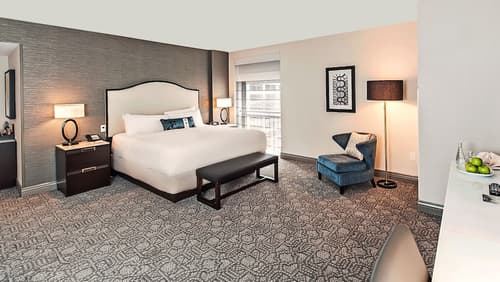 InterContinental Chicago Magnificent Mile by IHG, Room