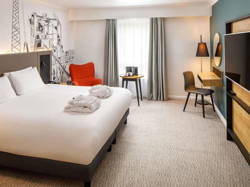 Mercure Cardiff North Hotel, Room