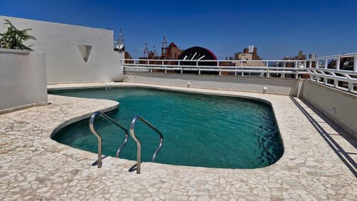 Amerian Cordoba, Pool