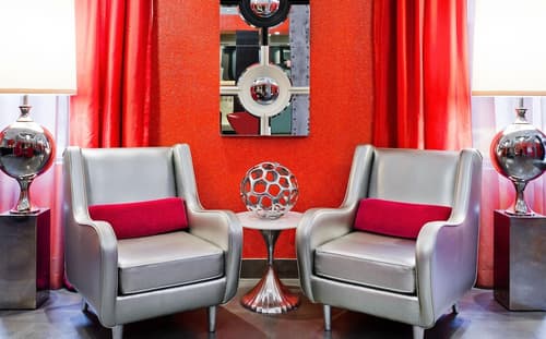 Ameritania Hotel at Times Square, Lobby sitting area