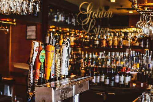 Riverside Hotel, Restaurant