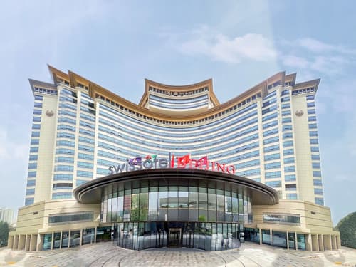 Swissôtel Beijing Hong Kong Macau Center, Front of property