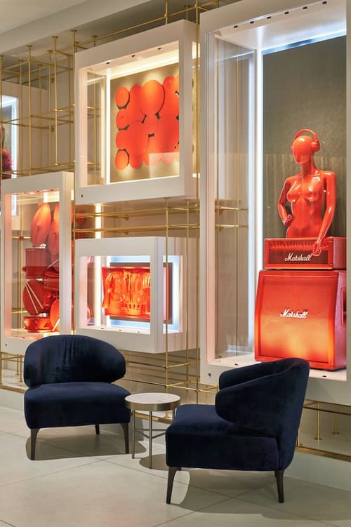 The Cumberland, London, Lobby sitting area