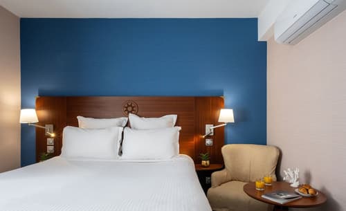 Hôtel Le Yachtman, The Originals Collection, Room