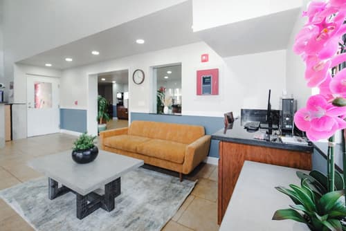 Quality Inn Holbrook near Petrified Forest, Lobby sitting area