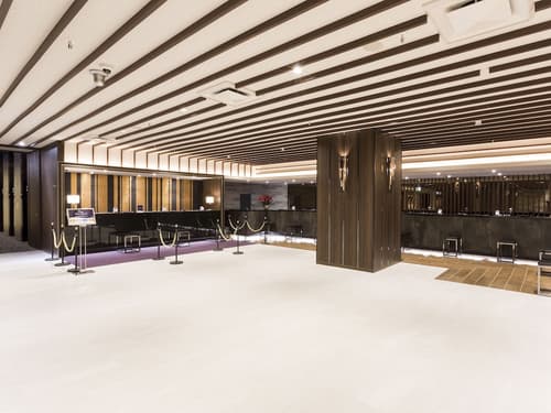 Sunshine City Prince Hotel, Interior entrance