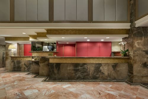 The Michelangelo Hotel, Reception