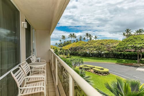 Aston at the Maui Banyan, Room