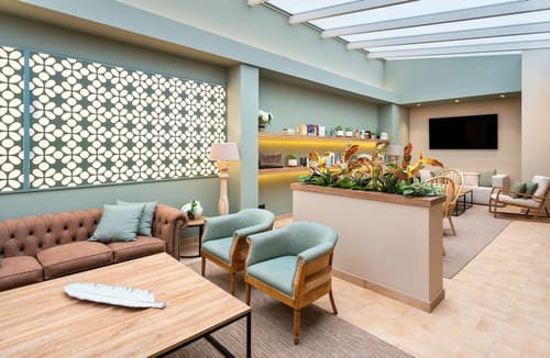 Catalonia Santa Justa, Lobby