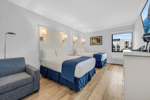 Bayfront Inn Fifth Avenue, Room