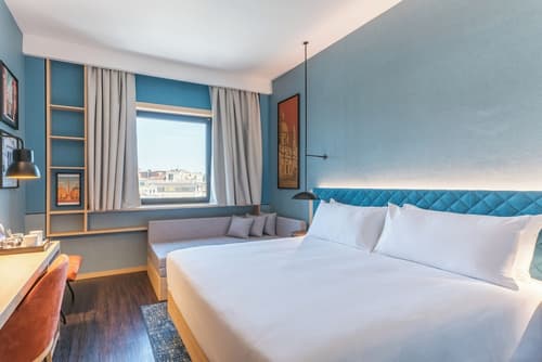 Hilton Garden Inn Rome Colosseum, Room