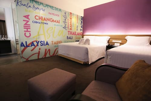 Furama City Centre, Room