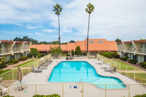 Travelodge by Wyndham Monterey Bay, Pool