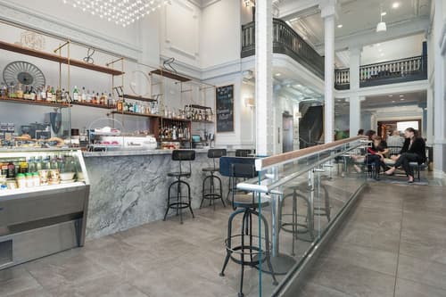 Axiom Hotel, Breakfast area