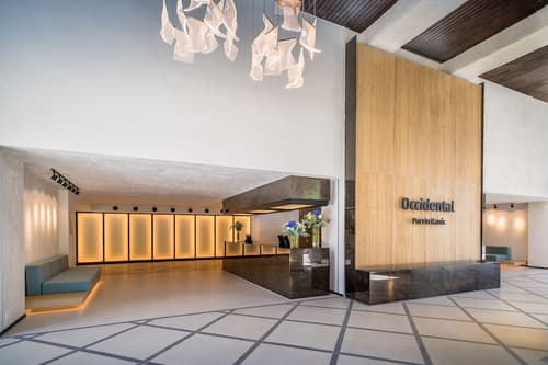 Occidental Puerto Banus, Reception