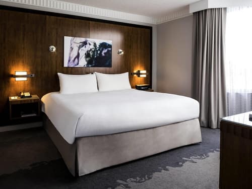 Pullman Miami Airport, Room