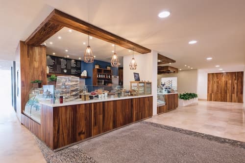 Sheraton Buganvilias Resort & Convention Center, Lobby