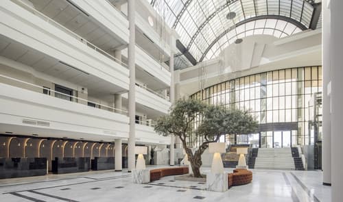 Hotel ILUNION Alcora Sevilla, Interior entrance