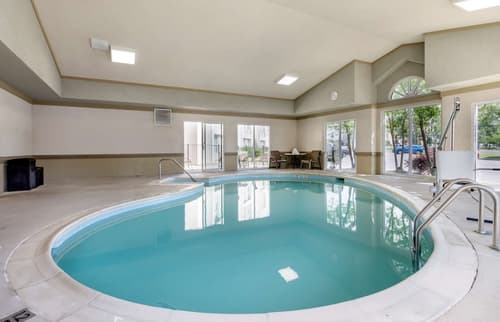 Best Western Plus Inn at Valley View, Pool