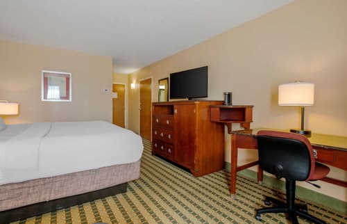 Best Western Plus Inn at Valley View, Room