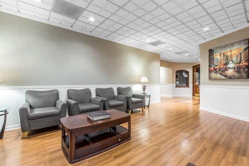 Quality Inn Savannah Midtown, Lobby