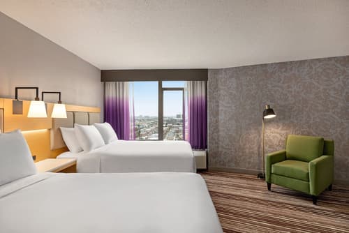 Holiday Inn Philadelphia Arpt-Stadium Area by IHG, Room