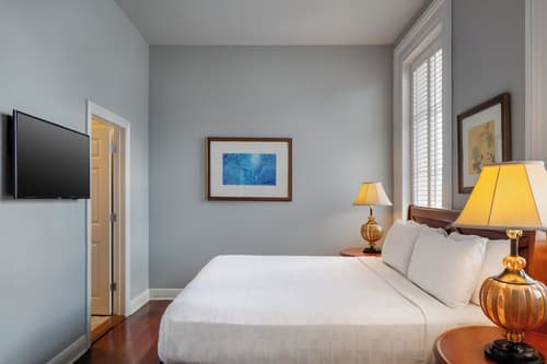 New Orleans Courtyard Hotel and Suites by the French Quarter, Room