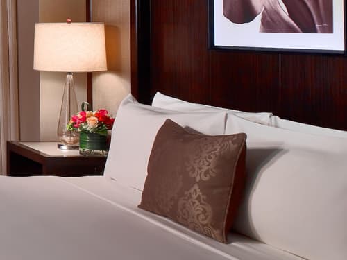 The Royal Sonesta Harbor Court Baltimore, Room