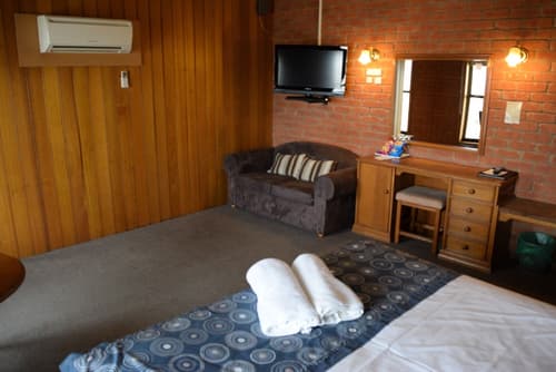 Bakery Hill Motel, Room