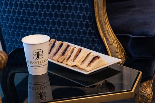 Le Pavillon, New Orleans, a Tribute Portfolio Hotel by Marriott, Lobby lounge